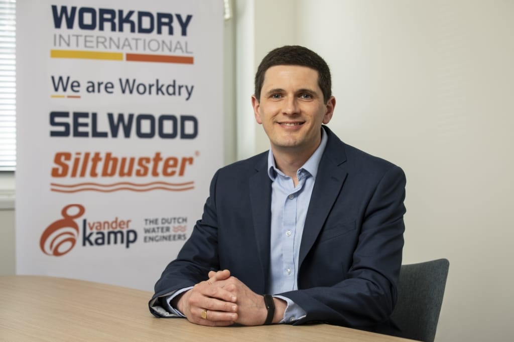 Workdry, Dan Lee